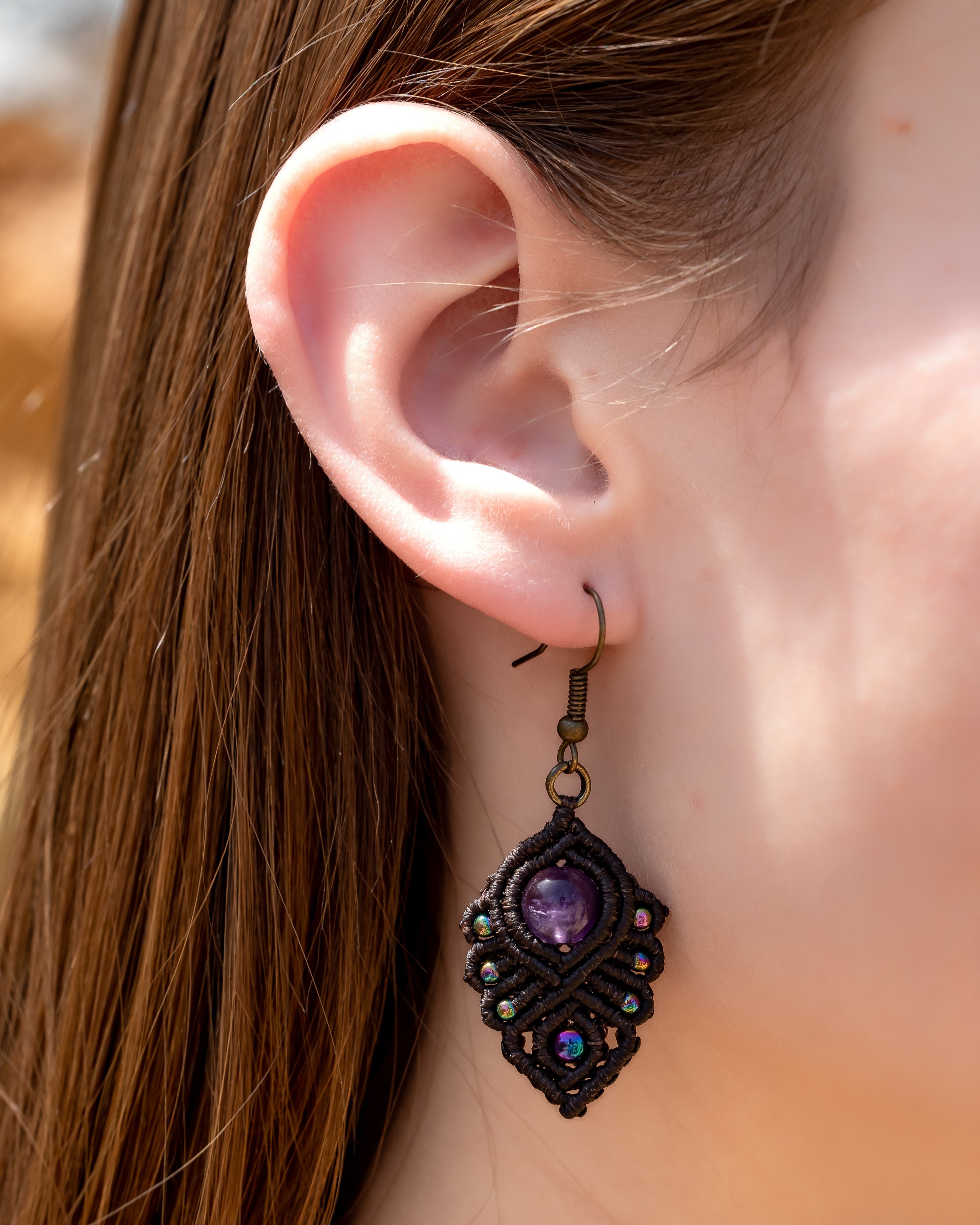 Amethyst macrame earring