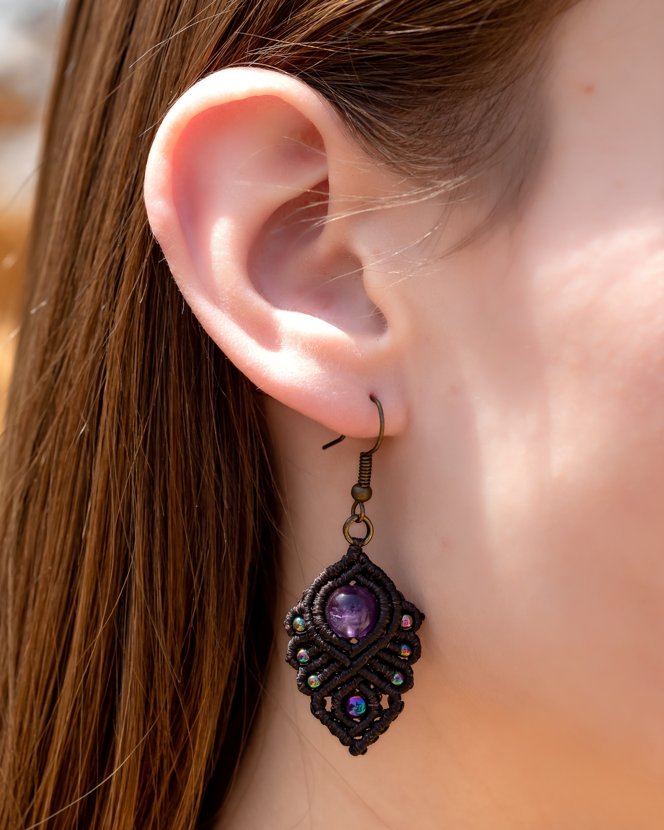 Amethyst macrame earring