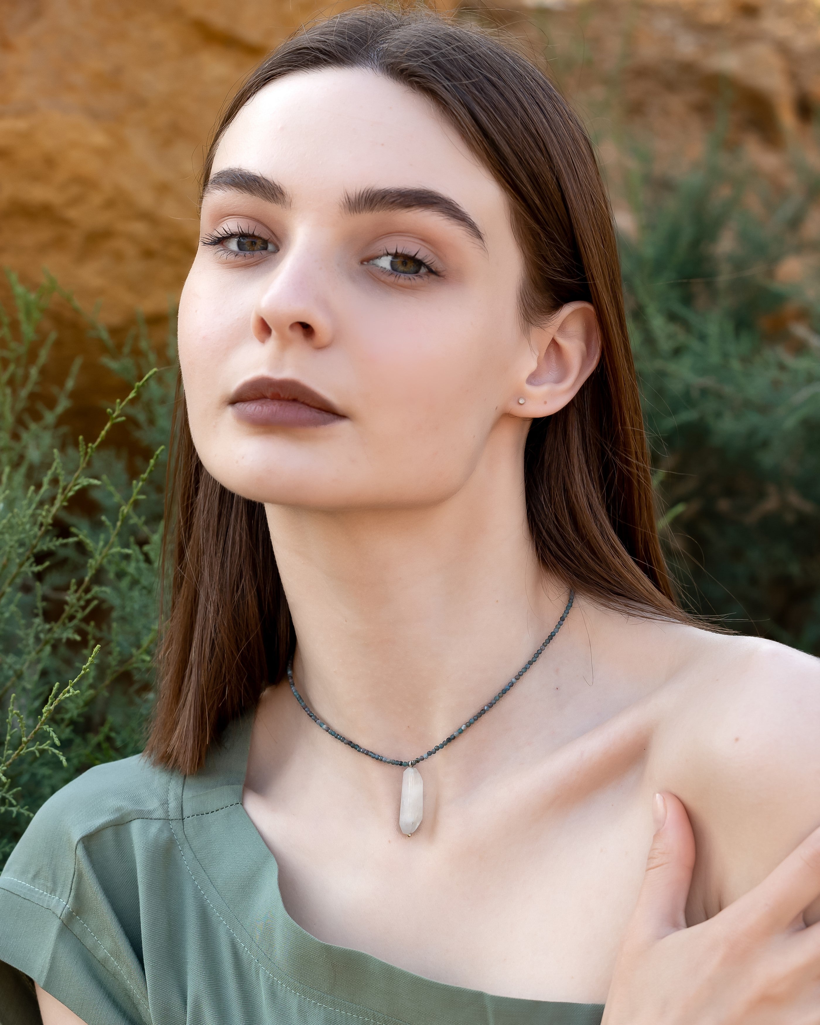 Moon stone pendant with apatite beads necklace.