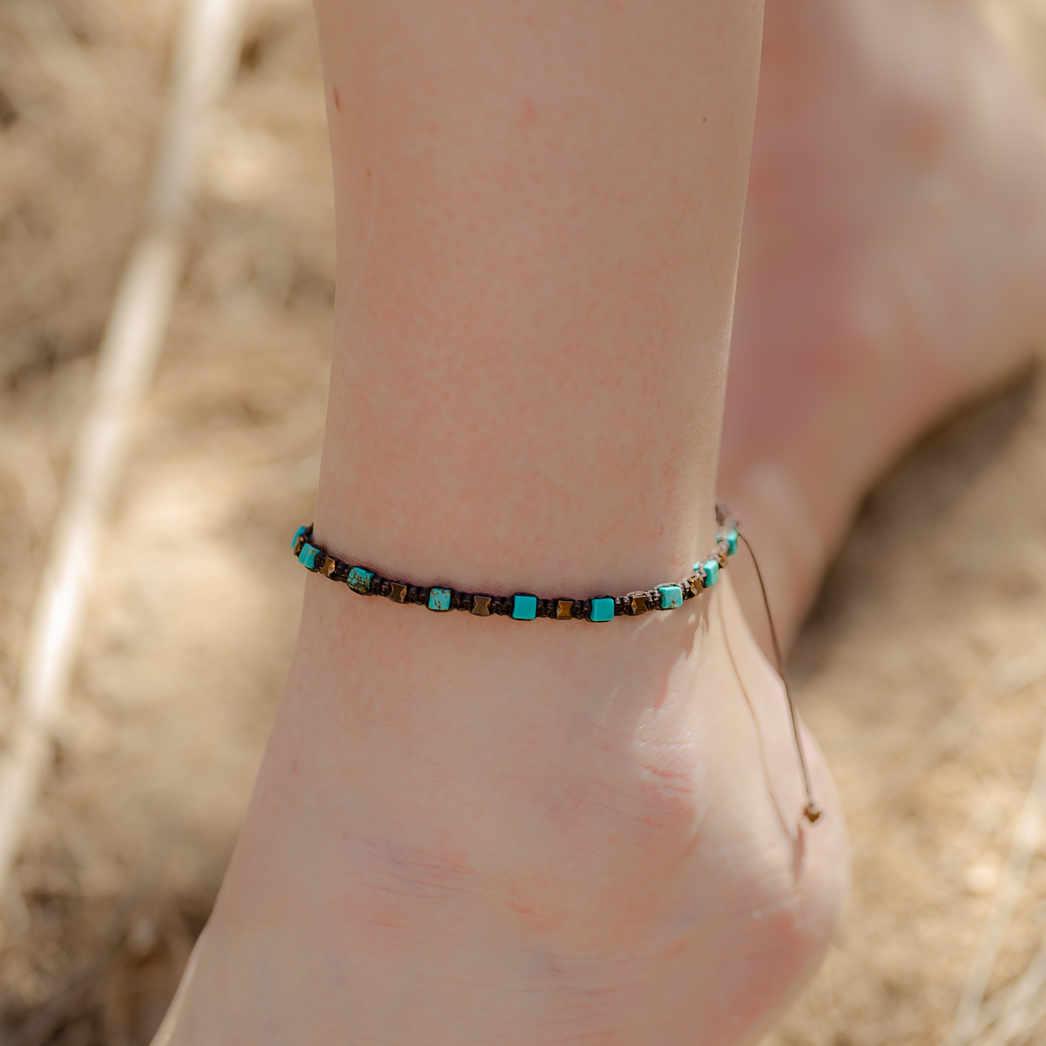 Turquoise howalite with hematite cubes macramé anklet